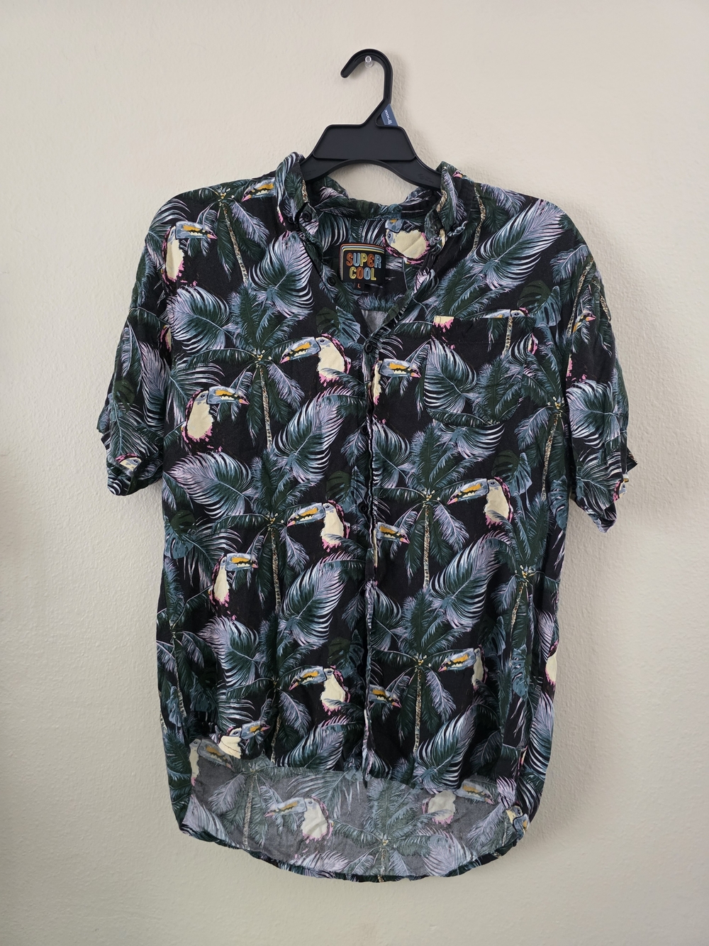 Men's Black Tropical Toucan Short-Sleeve Shirt